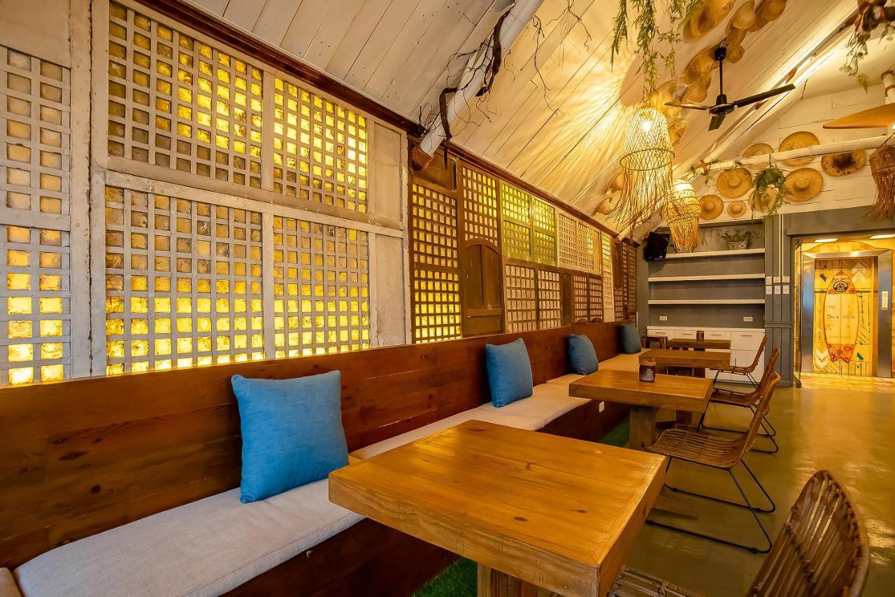 Oyo 821 Connector Hostel Makati City Екстер'єр фото